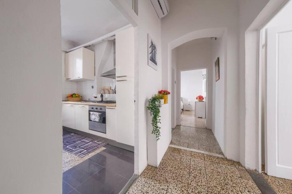Appartamento Nel Cuore Di Firenze + Wifi+Aria Condizionata +Netflix ภายนอก รูปภาพ