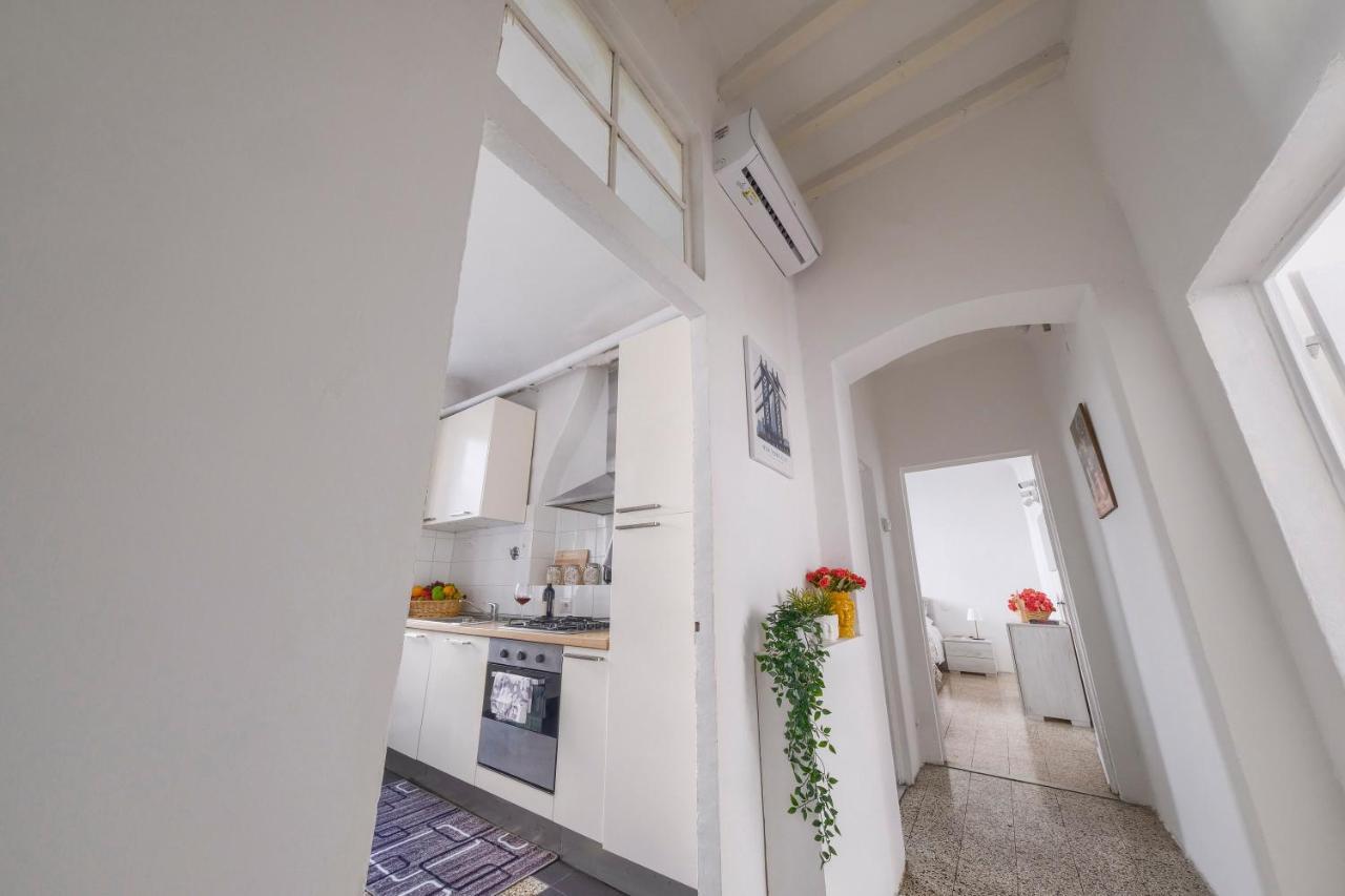 Appartamento Nel Cuore Di Firenze + Wifi+Aria Condizionata +Netflix ภายนอก รูปภาพ