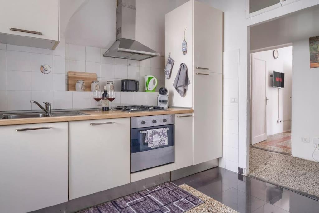 Appartamento Nel Cuore Di Firenze + Wifi+Aria Condizionata +Netflix ภายนอก รูปภาพ