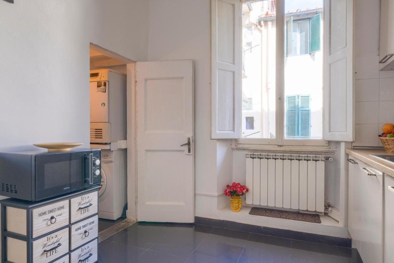 Appartamento Nel Cuore Di Firenze + Wifi+Aria Condizionata +Netflix ภายนอก รูปภาพ