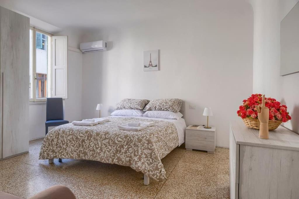 Appartamento Nel Cuore Di Firenze + Wifi+Aria Condizionata +Netflix ภายนอก รูปภาพ