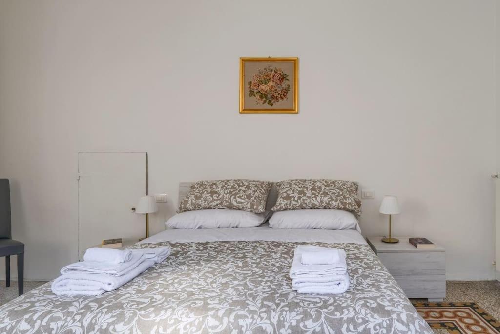 Appartamento Nel Cuore Di Firenze + Wifi+Aria Condizionata +Netflix ภายนอก รูปภาพ